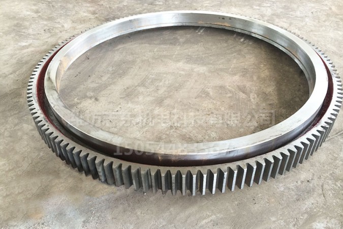 鑄鋼滾圈、齒圈（烘干設(shè)備附件）